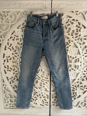 Denim Forum Yoko High Rise Slim Jeans Size 26 Light Wash Aritzia